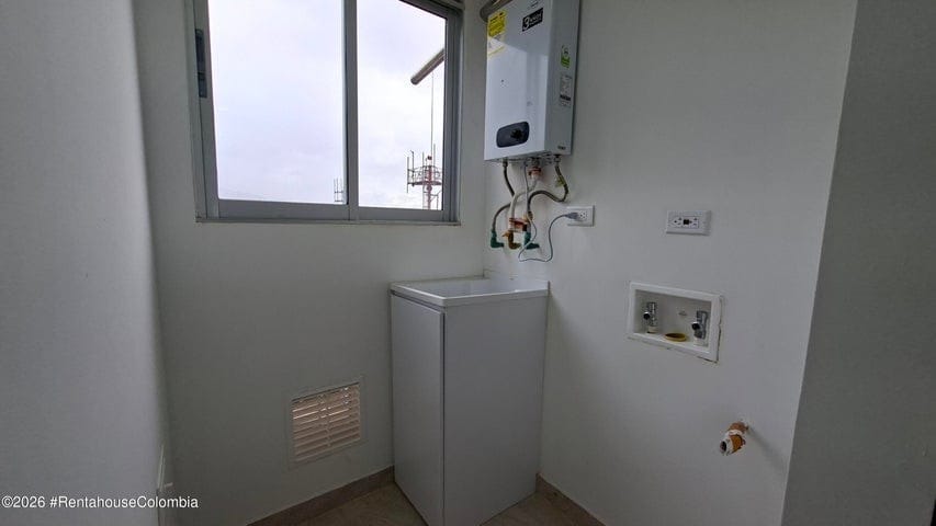Apartamento en venta en Santa Teresa, Bogotá · foto 9 de 23
