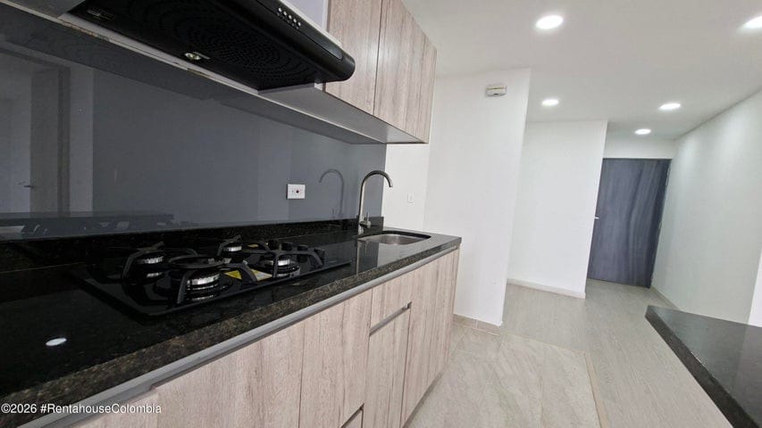 Apartamento en venta en Santa Teresa, Bogotá · foto 7 de 23
