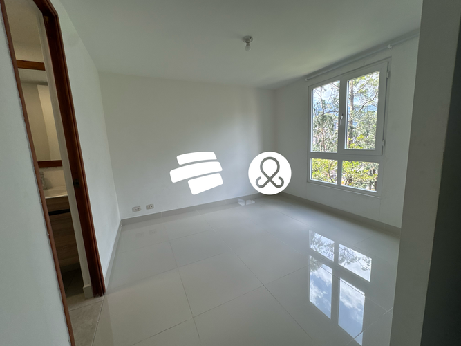 Apartamento de 3 alcobas en venta en Suramerica, Itagüí, 80 m² · foto 15 de 21