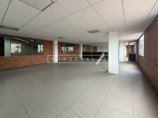 Bodega en arriendo en Canavita, Tocancipá, 1663 m² · foto 8 de 10