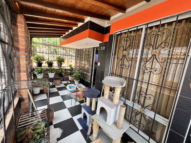 Casa de 4 alcobas en venta en Tarragona I, Floridablanca, 117 m² · foto 5 de 22