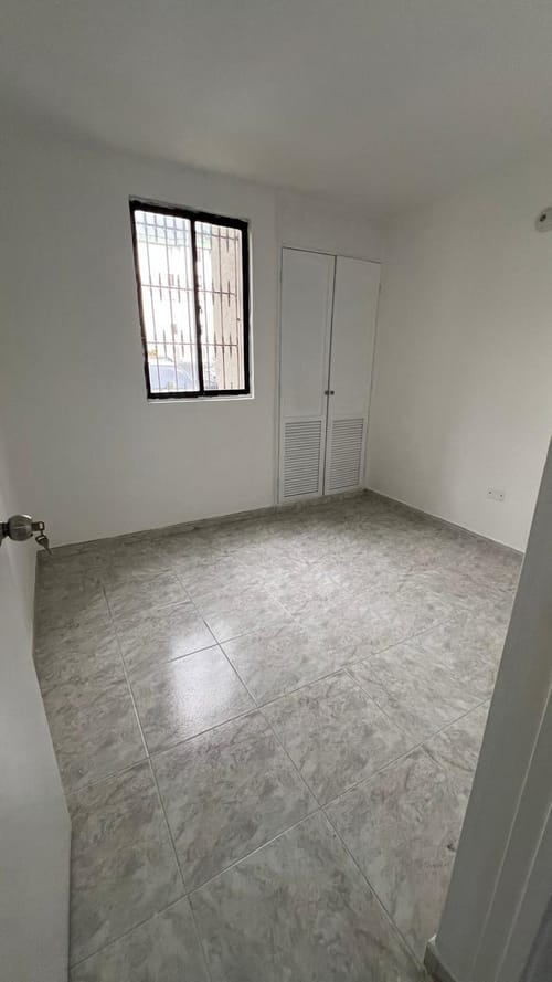 Apartamento de 3 alcobas en venta en Santa Anita, Cali, 56 m² · foto 21 de 24