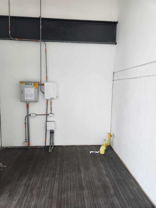 Local en arriendo en Bochalema, Cali, 43 m² · foto 23 de 24