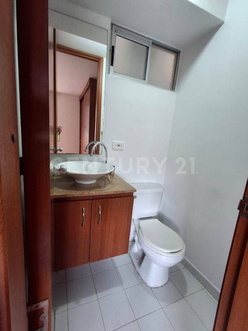 Apartamento en venta en Cantalejo, Bogotá · foto 7 de 11