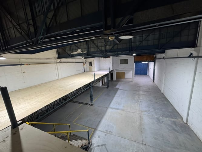 Bodega en arriendo en Monteazul, Sabaneta, 645 m² · foto 4 de 13