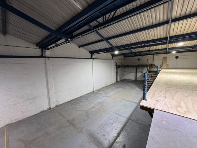 Bodega en arriendo en Monteazul, Sabaneta, 645 m² · foto 11 de 13