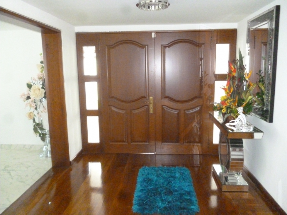 Casa en venta en Niza, Bogotá · foto 4 de 24