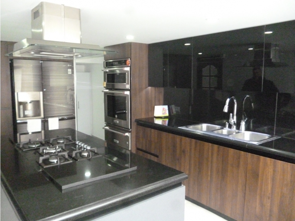 Casa en venta en Niza, Bogotá · foto 7 de 24