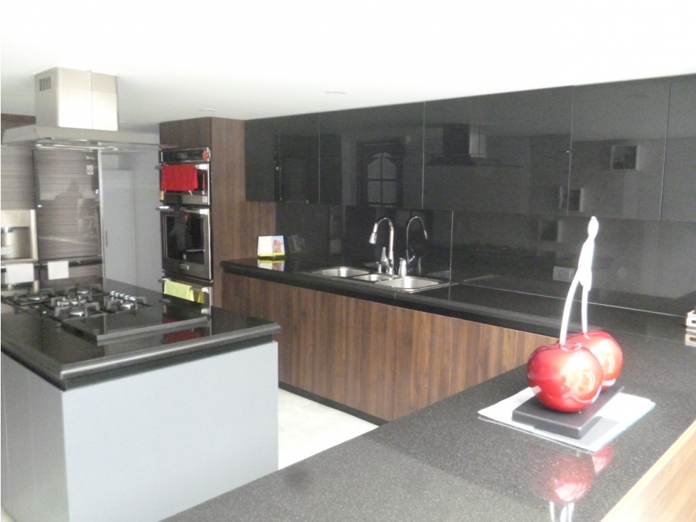 Casa en venta en Niza, Bogotá · foto 8 de 24