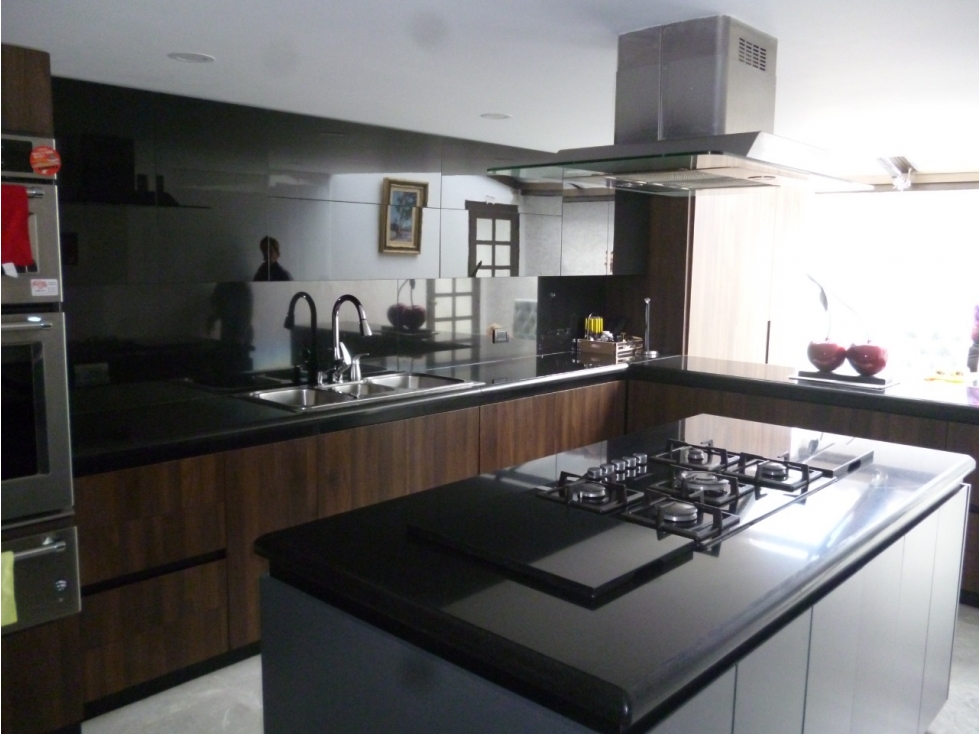 Casa en venta en Niza, Bogotá · foto 9 de 24