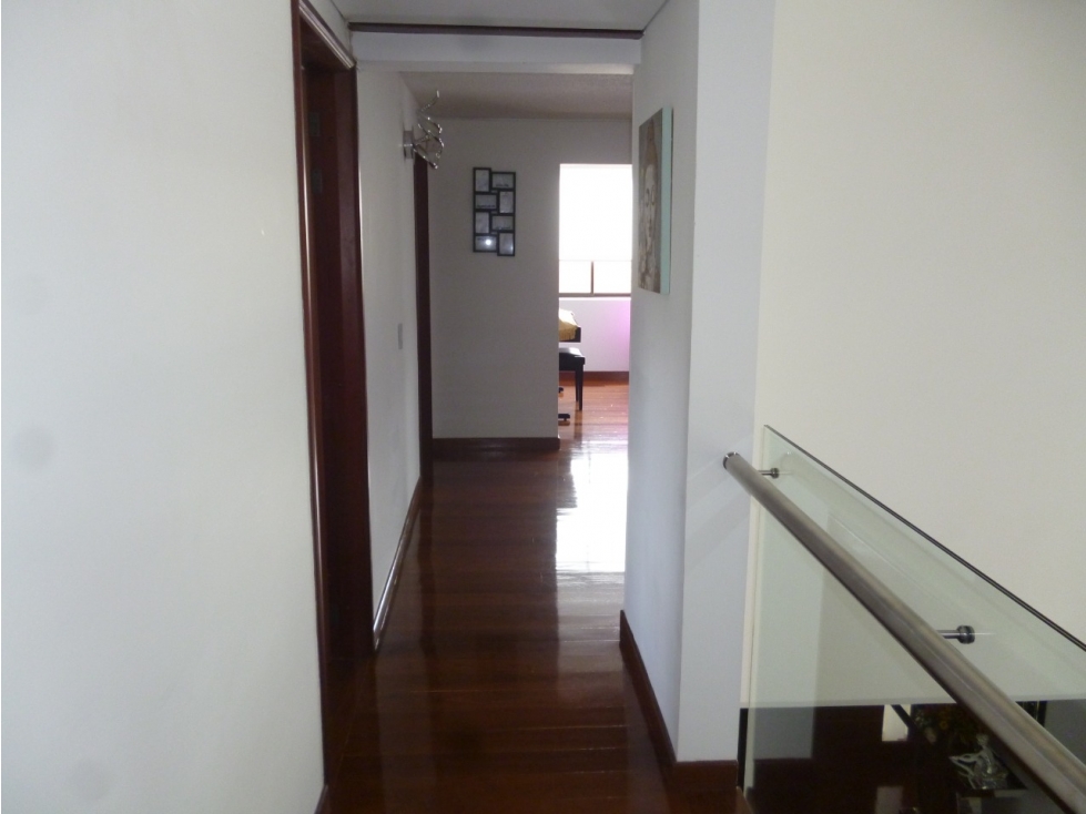 Casa en venta en Niza, Bogotá · foto 11 de 24