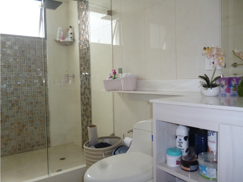Casa en venta en Niza, Bogotá · foto 16 de 24