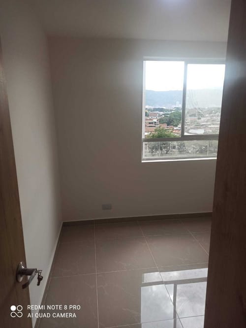 Apartamento de 2 alcobas en venta en Los Guayacanes, Cali, 56 m² · foto 9 de 24