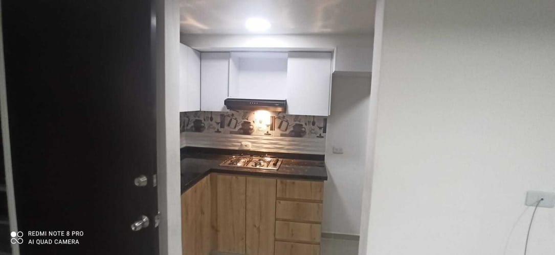 Apartamento de 2 alcobas en venta en Los Guayacanes, Cali, 56 m² · foto 18 de 24