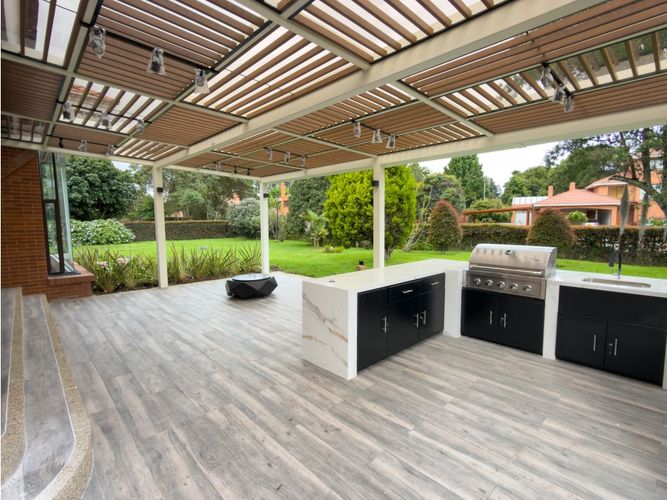 Casa de 4 alcobas en venta en San Simón, Bogotá, 460 m² · foto 6 de 24