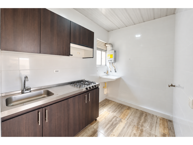 Apartamento de 3 alcobas en venta en La Prosperidad, Madrid, 64 m² · foto 6 de 24