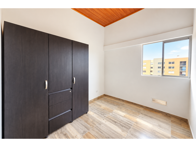 Apartamento de 3 alcobas en venta en La Prosperidad, Madrid, 64 m² · foto 22 de 24