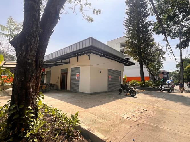 Local en arriendo en El Refugio, Cali, 48 m² · foto 3 de 13