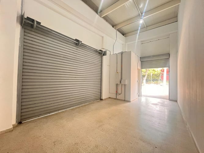 Local en arriendo en El Refugio, Cali, 48 m² · foto 8 de 13