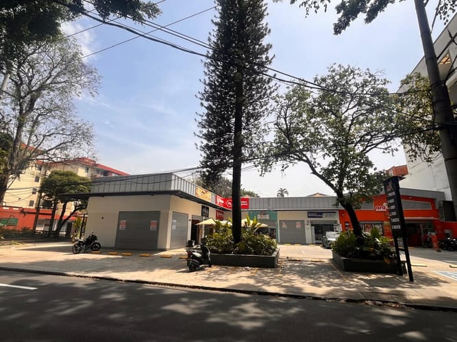 Local en arriendo en El Refugio, Cali, 48 m² · foto 11 de 13