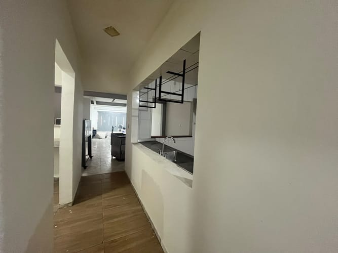 Local en arriendo en Troncal, Cali, 100 m² · foto 7 de 21
