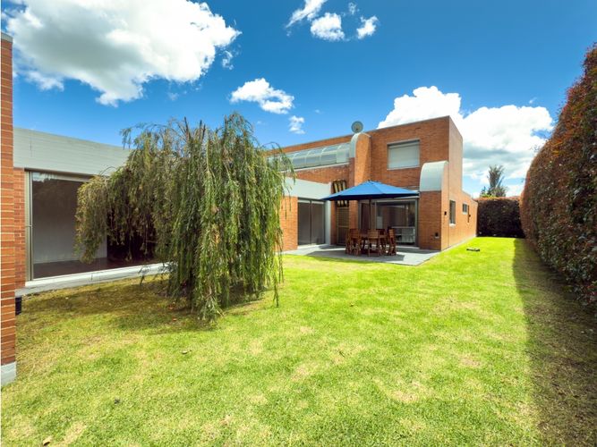 Casa de 3 alcobas en venta en San Simón, Bogotá, 350 m² · foto 5 de 24