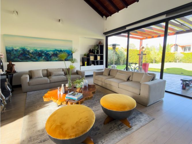 Casa de 4 alcobas en arriendo en Hatogrande, Sopó, 368 m² · foto 4 de 24