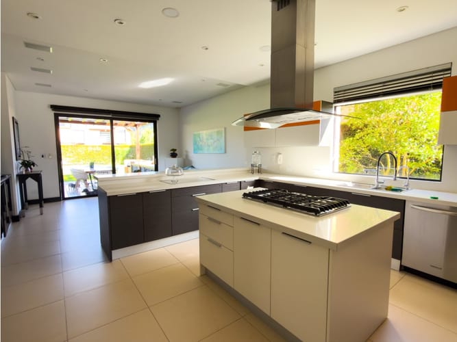 Casa de 4 alcobas en arriendo en Hatogrande, Sopó, 368 m² · foto 8 de 24