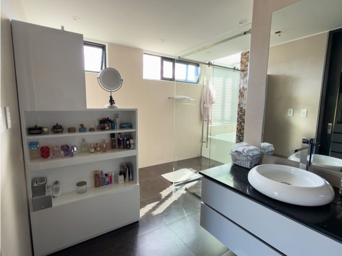 Casa de 4 alcobas en arriendo en Hatogrande, Sopó, 368 m² · foto 12 de 24