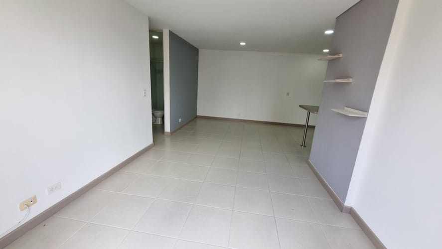 Apartamento de 3 alcobas en arriendo en Suramérica, Medellín, 85 m² · foto 7 de 21