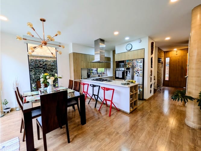 Casa de 3 alcobas en venta en Cr El Bosque, Chía, 157 m² · foto 2 de 24