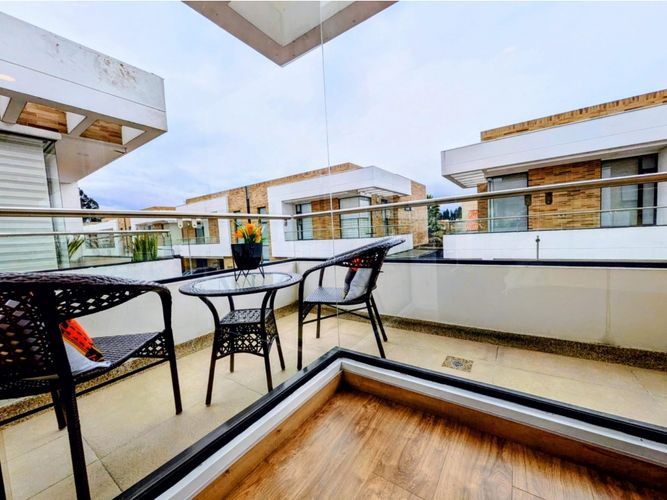 Casa de 3 alcobas en venta en Cr El Bosque, Chía, 157 m² · foto 12 de 24