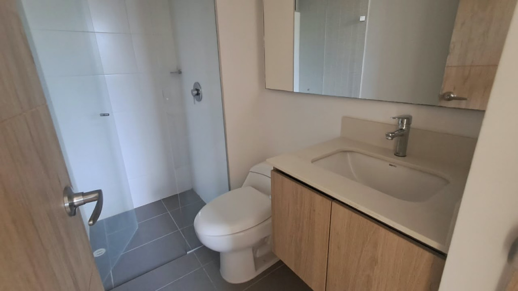 Apartamento en arriendo en Llano Grande, Rionegro · foto 7 de 16