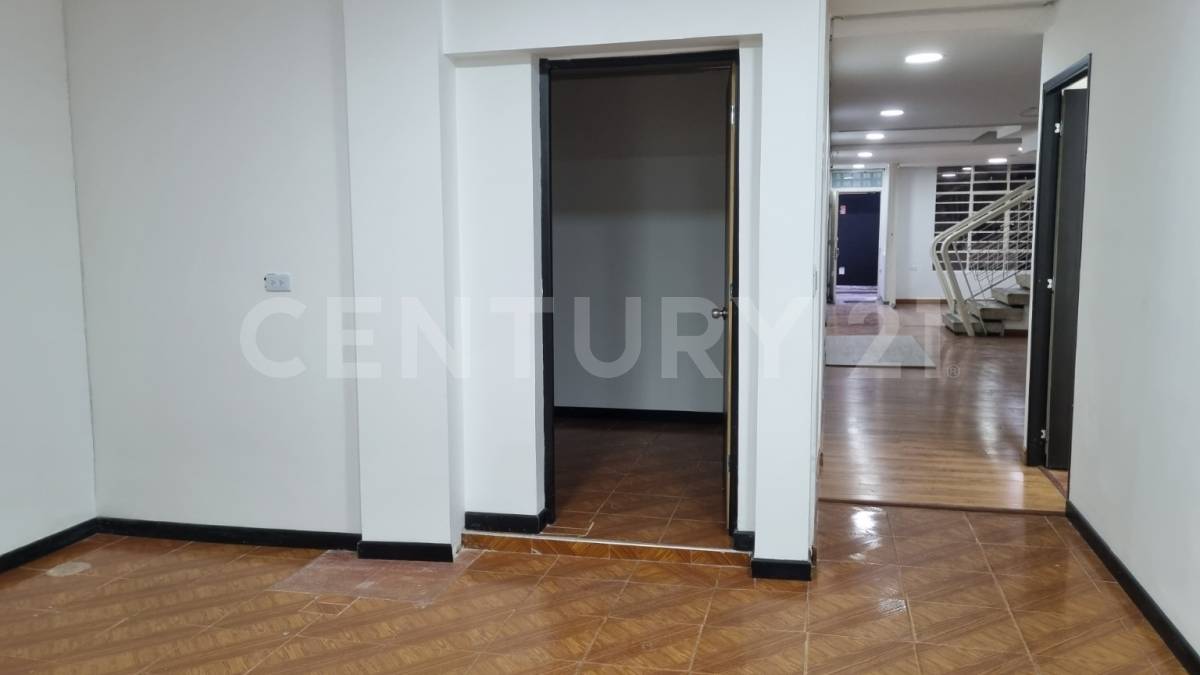 Casa en venta en La Soledad, Bogotá · foto 9 de 14