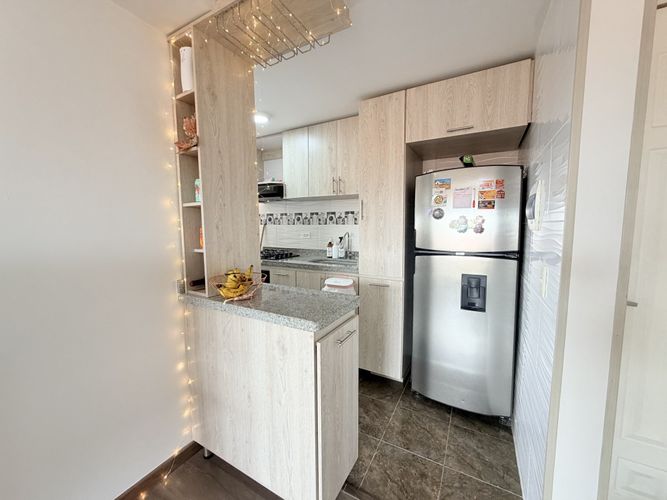 Apartamento de 3 alcobas en venta en Conjunto Residencial Ventura, Madrid, 62 m² · foto 3 de 20