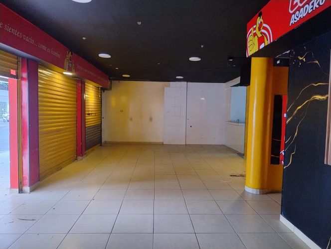 Local en arriendo en El Guabal, Cali, 100 m² · foto 13 de 13