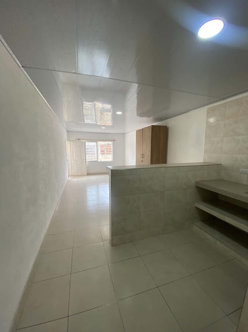 Casa de 5 alcobas en venta en Bellavista, Cali, 284 m² · foto 8 de 10