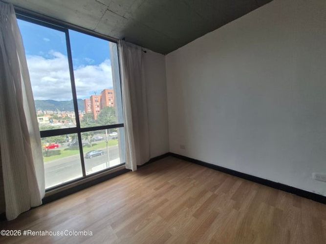 Apartaestudio en venta en Parque Popular Salitre, Bogotá, 31 m² · foto 6 de 14