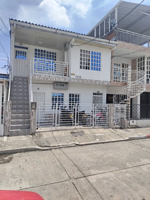 Casa de 2 alcobas en venta en Ulpiano Lloreda, Cali, 130 m² · foto 15 de 24