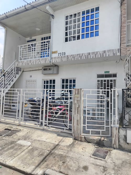 Casa de 2 alcobas en venta en Ulpiano Lloreda, Cali, 130 m² · foto 16 de 24
