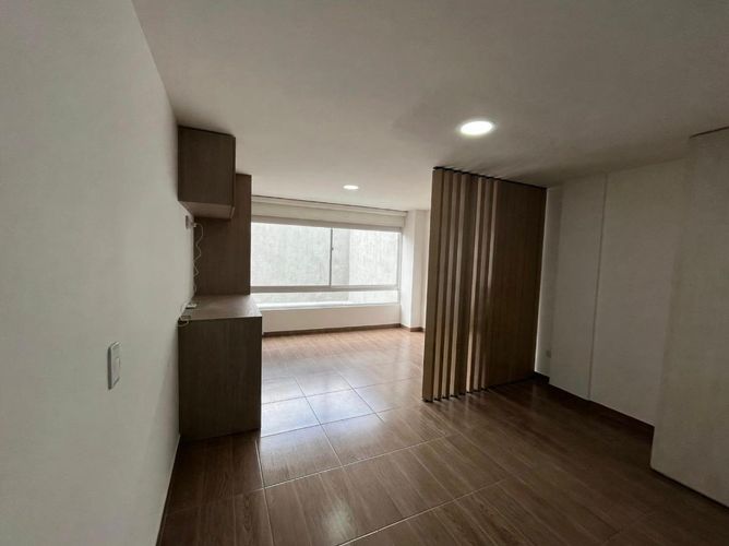Apartaestudio en venta en Prado Veraniego, Bogotá, 34 m² · foto 2 de 9