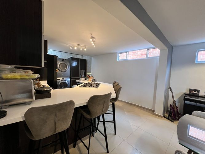 Casa de 4 alcobas en venta en Lagos Del Cacique, Bucaramanga, 174 m² · foto 2 de 24