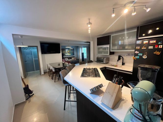 Casa de 4 alcobas en venta en Lagos Del Cacique, Bucaramanga, 174 m² · foto 6 de 24