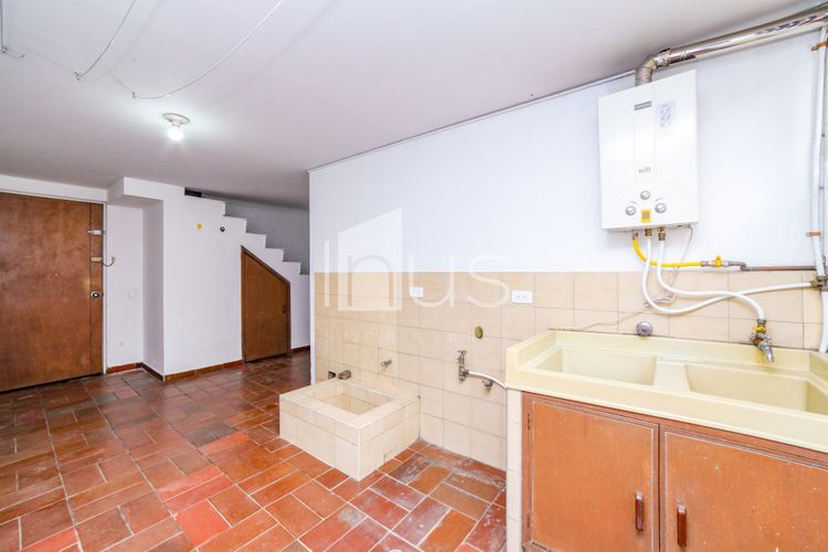Casa de 3 alcobas en venta en Lindaraja, Bogotá, 162 m² · foto 16 de 17