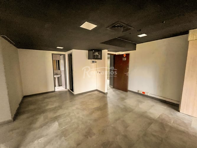 Oficina en arriendo en El Campestre, Medellín, 64 m² · foto 5 de 20