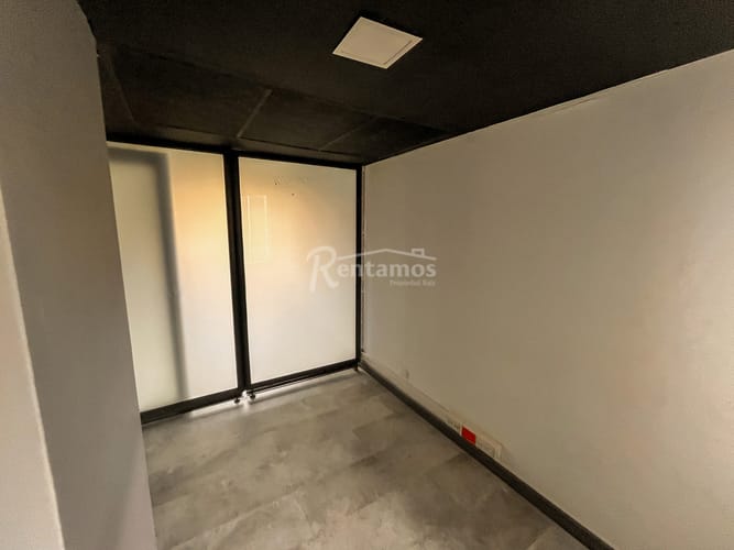 Oficina en arriendo en El Campestre, Medellín, 64 m² · foto 9 de 20