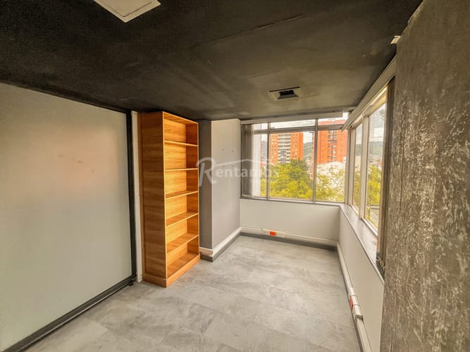 Oficina en arriendo en El Campestre, Medellín, 64 m² · foto 11 de 20