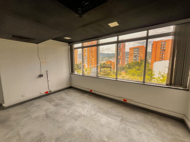 Oficina en arriendo en El Campestre, Medellín, 64 m² · foto 18 de 20