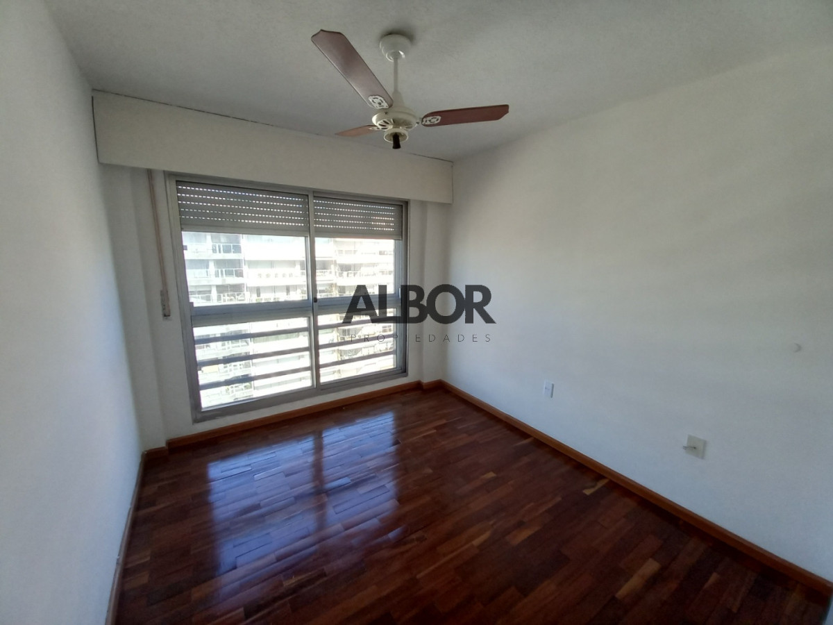 Apartamento en Alquiler · Foto 8