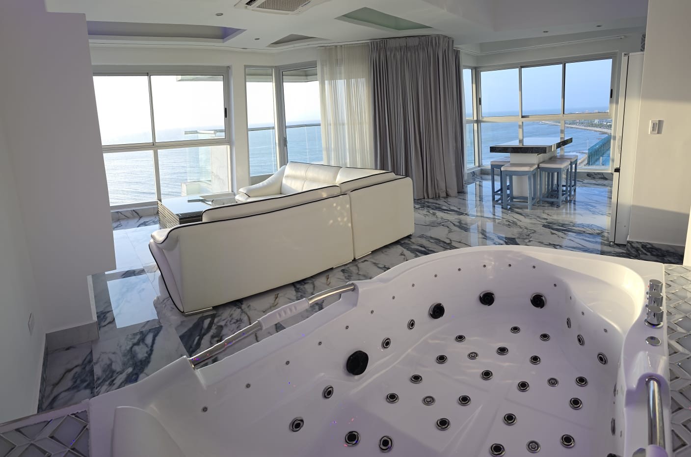 Apartamento en venta en Bocagrande, Cartagena · foto 15 de 24